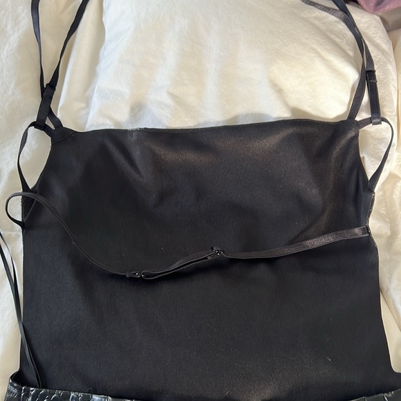 Faux crocodile skin black leather dresss - Picture 7 of 7